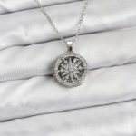 316L Çelik Zincir Gümüş Renk Kutup Yıldızı Kapaklı Model Kadın Kolye