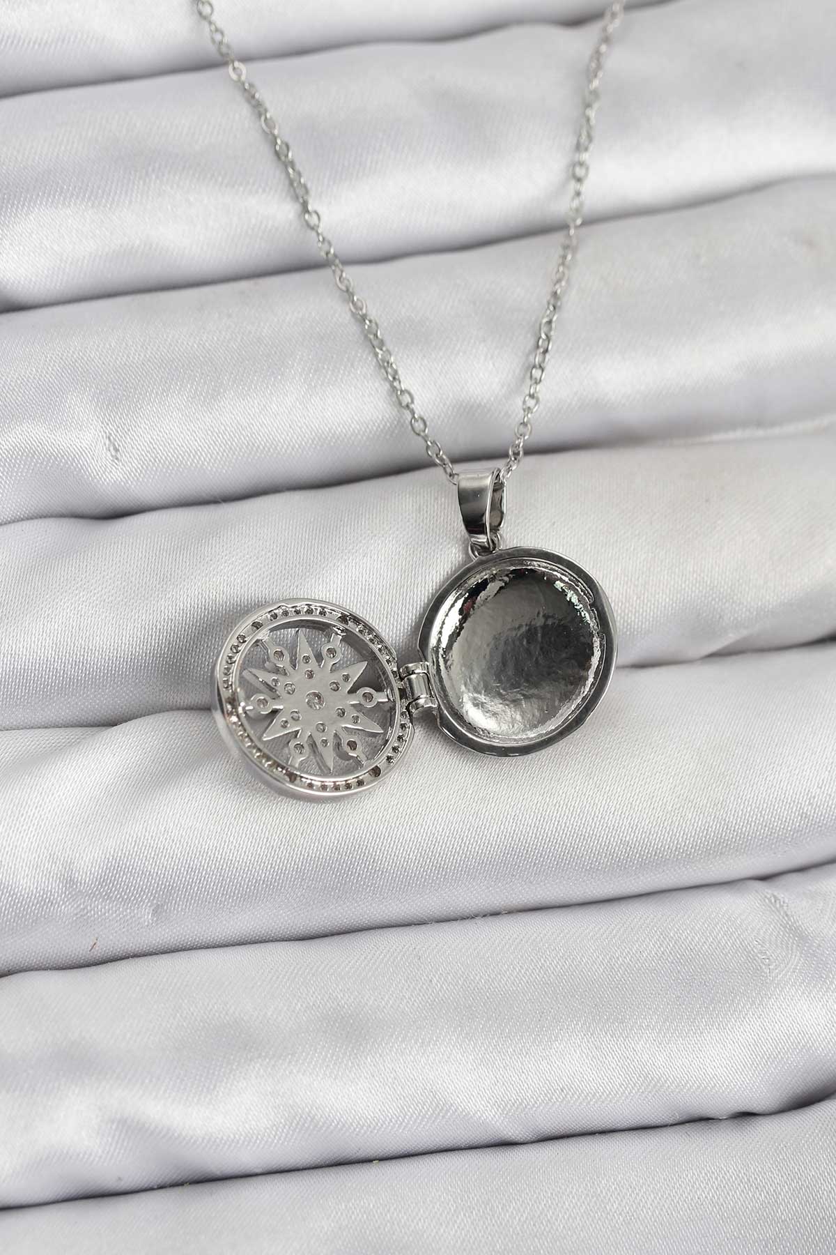 316L Çelik Zincir Gümüş Renk Kutup Yıldızı Kapaklı Model Kadın Kolye