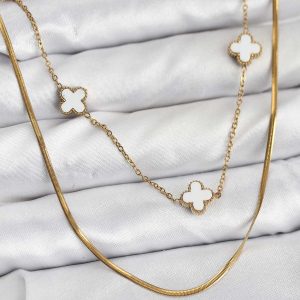 316L Çelik Zincir Gold Renk İtalyan Zincirli Yonca Model Kadın Kolye