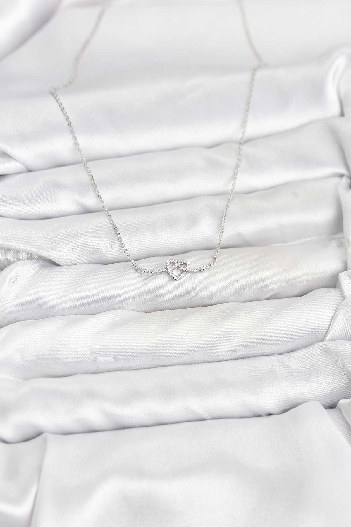 Pirinç Gümüş Renk Düğüm Kalp Model Kadın Kolye