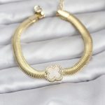 316L Çelik Gold Renk Beyaz Yonca Model Zirkon Taşlı Yılan Zincirli Kadın Bileklik