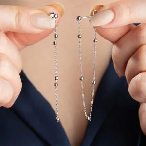 Gümüş Çift Zincirli Top Detaylı Kadın Küpe